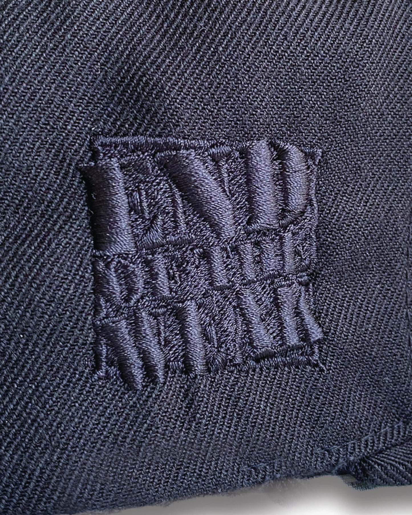 "Crown" VVS Embroidered Black Snapback